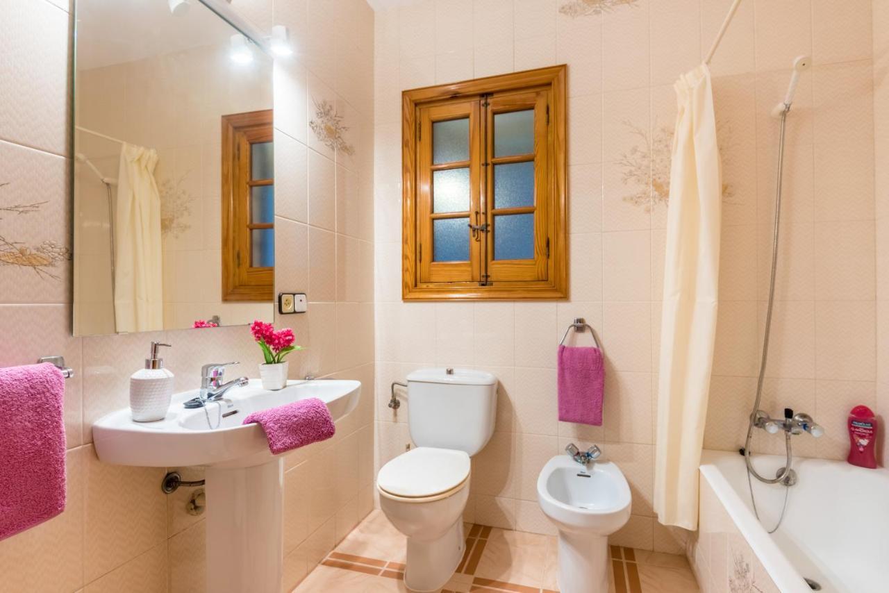 Villa Lali Ареналь-д'эн-Кастель Экстерьер фото